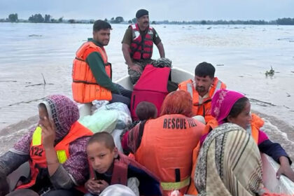 Punjab Rangers rescuing flood-affected families by boat in Kasur after Sutlej River overflow